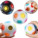 RainbowCube Sensorial™  Cubo Antiestresse com Bolinhas Coloridas para Foco, Coordenação e Relaxamento